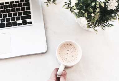 穆帅遭遇3重暴击！6连胜死敌+8分差距，10月生死战真要凉？