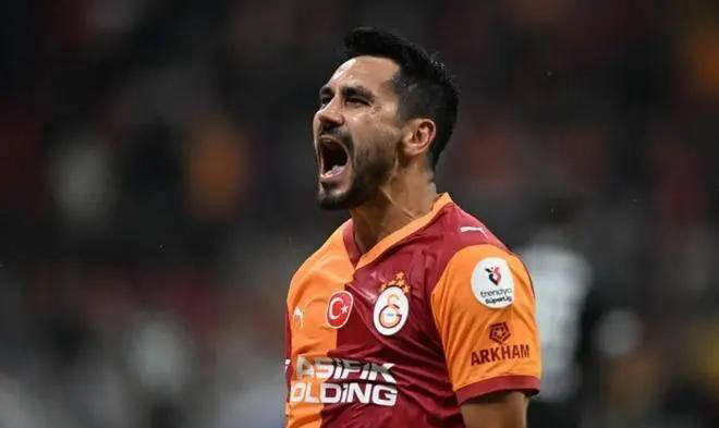 京多安提前进入教练角色，帮助好友萨内找回状态